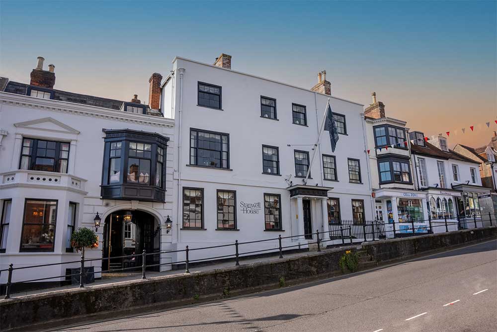 Get In Touch Stanwell House Hotel