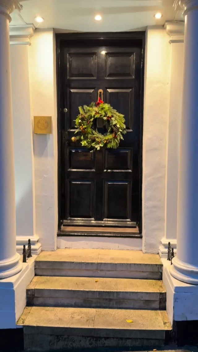 Settle into the magic of the season… festive flavours, cosy corners, and moments shared with the ones who mean the most.