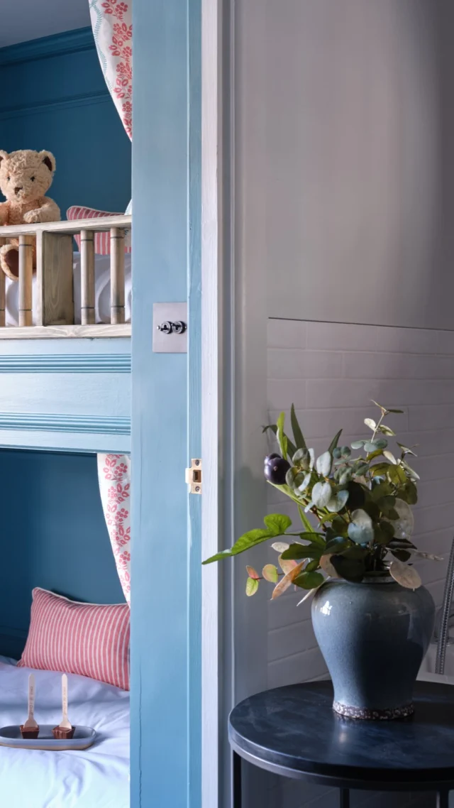 Take a peek inside our Family Suite…

Space to relax, room to play, and a cosy den for the little ones to call their own.