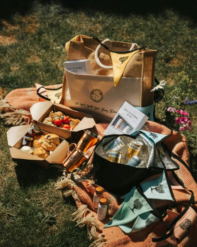 Where will your adventures take you? ⛵️

Our August exclusive Sail Away G&Tea luxury picnic is designed to be enjoyed wherever the season takes you. 

Filled with Stanwell favourites, from Cornish lobster rolls and homemade sweet treats to a Salcombe Gin gift set paired with Fever-Tree tonics, it’s perfect for days by the water or exploring the New Forest.

Available to residents and non-residents throughout August. Please allow 24 hours’ notice when ordering.