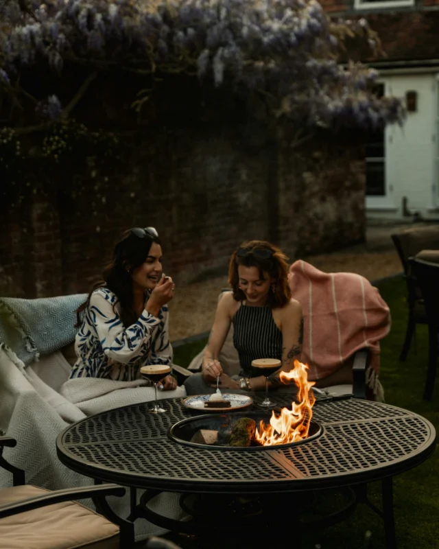 Our Bank Holiday weekend plans… 

Long lunches in The Garden, live music, summer cocktails and laid-back afternoons with friends. 

How are you spending the long weekend?